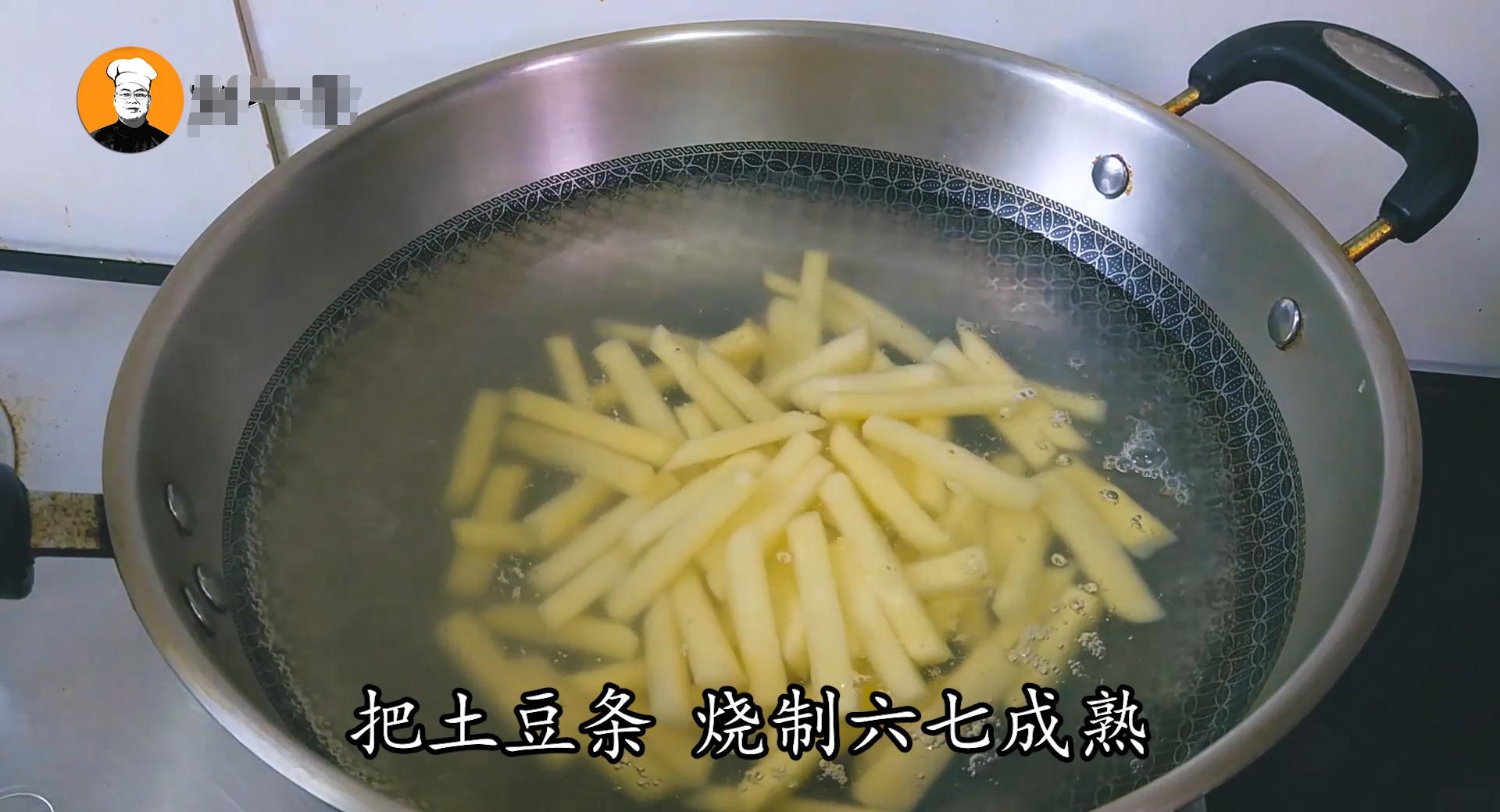 自制薯条好吃不上火,土豆空心香脆油炸大薯条