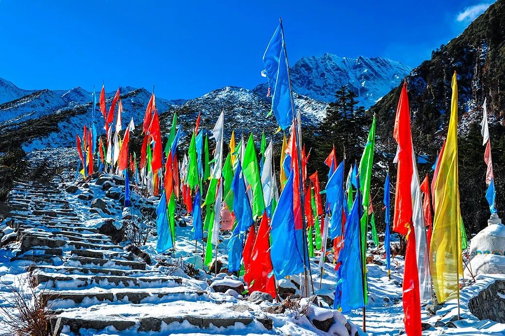 川西到底有什么魔力吸引着,川西为啥旅游资源多