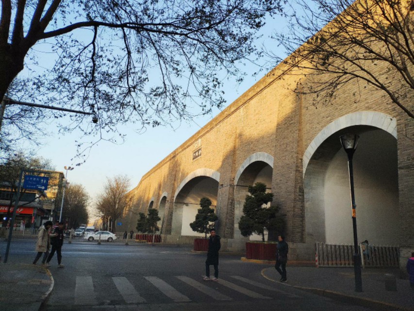 西安古城墙上的城门——朝阳门