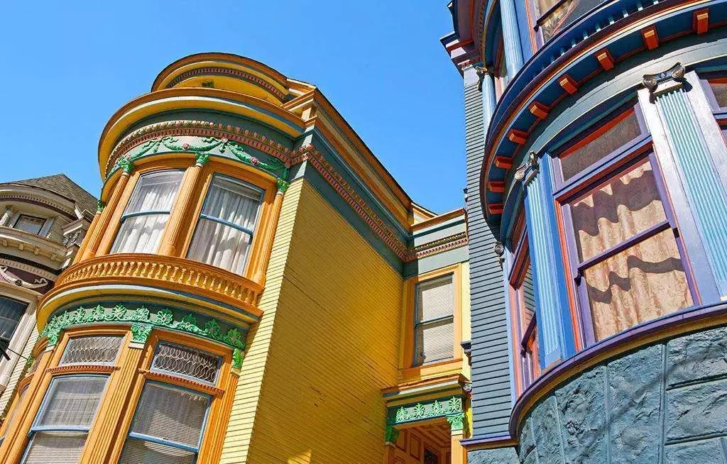 房地产外观抄袭,中国房地产飘窗设计