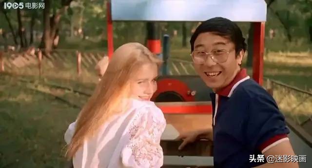 26年前冯巩拍了部《俄囧》，战斗民族艳遇记，被遗忘的喜剧经典