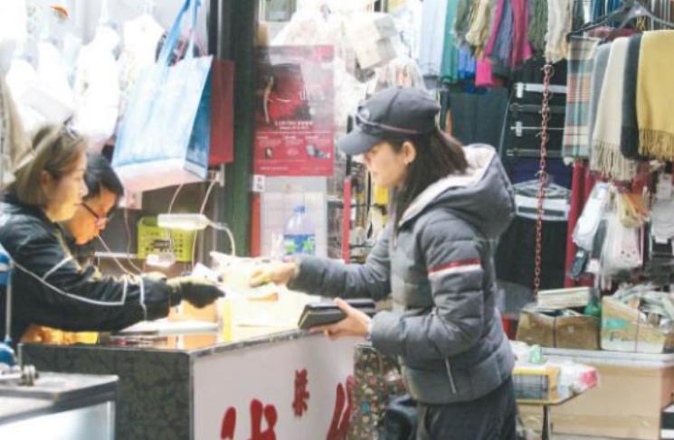 年过半百却仍孤身一人,年过半百单身