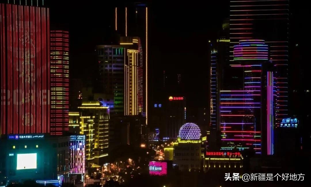 收藏!*疆新**60个“网红”打卡地都在这里