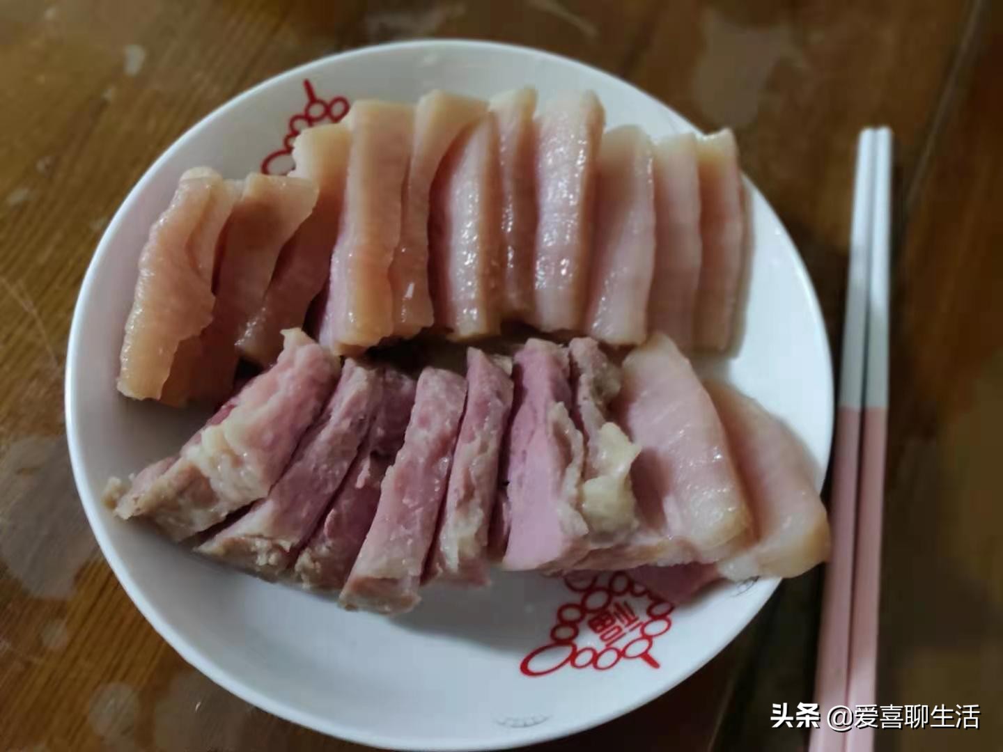 腌腊肉多数人错了，多做这几步，腊肉咸香入味肉质紧致，来看步骤