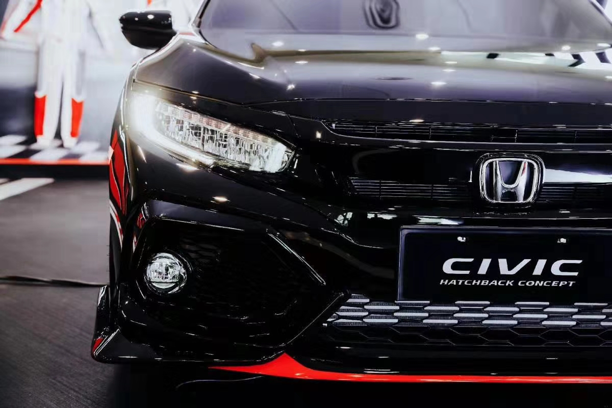 十代思域两厢版帅气视频,十代思域两厢版哪个颜色好看