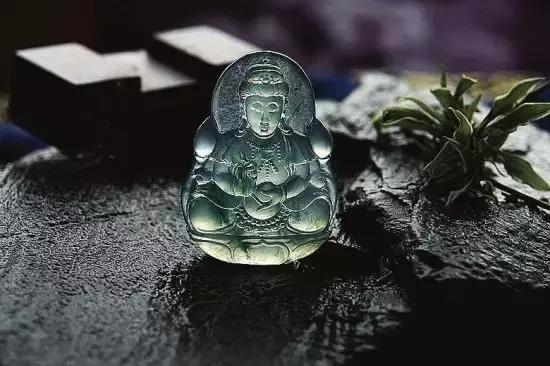 翡翠史上最有名的五件翡翠,翡翠十大色种介绍