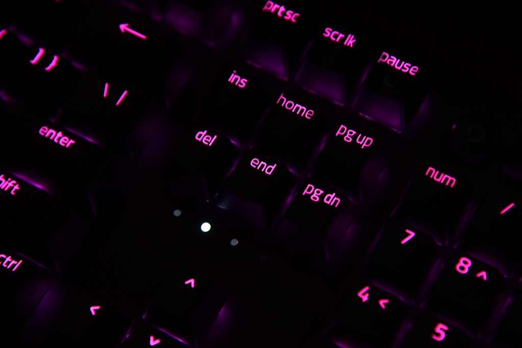 雷蛇黑寡妇v3黄轴键盘测评,雷蛇黑寡妇蜘蛛v3键盘测评