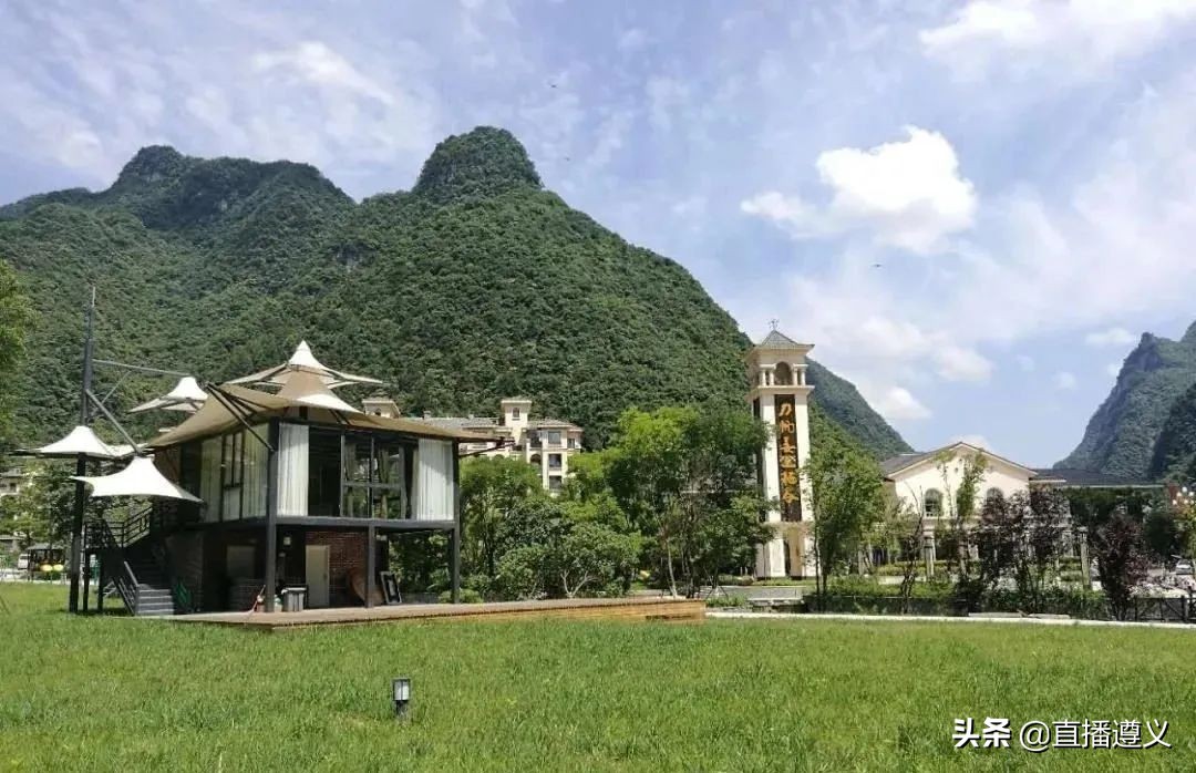 怪不得重庆人都爱来这里避暑,娄山关避暑的重庆人