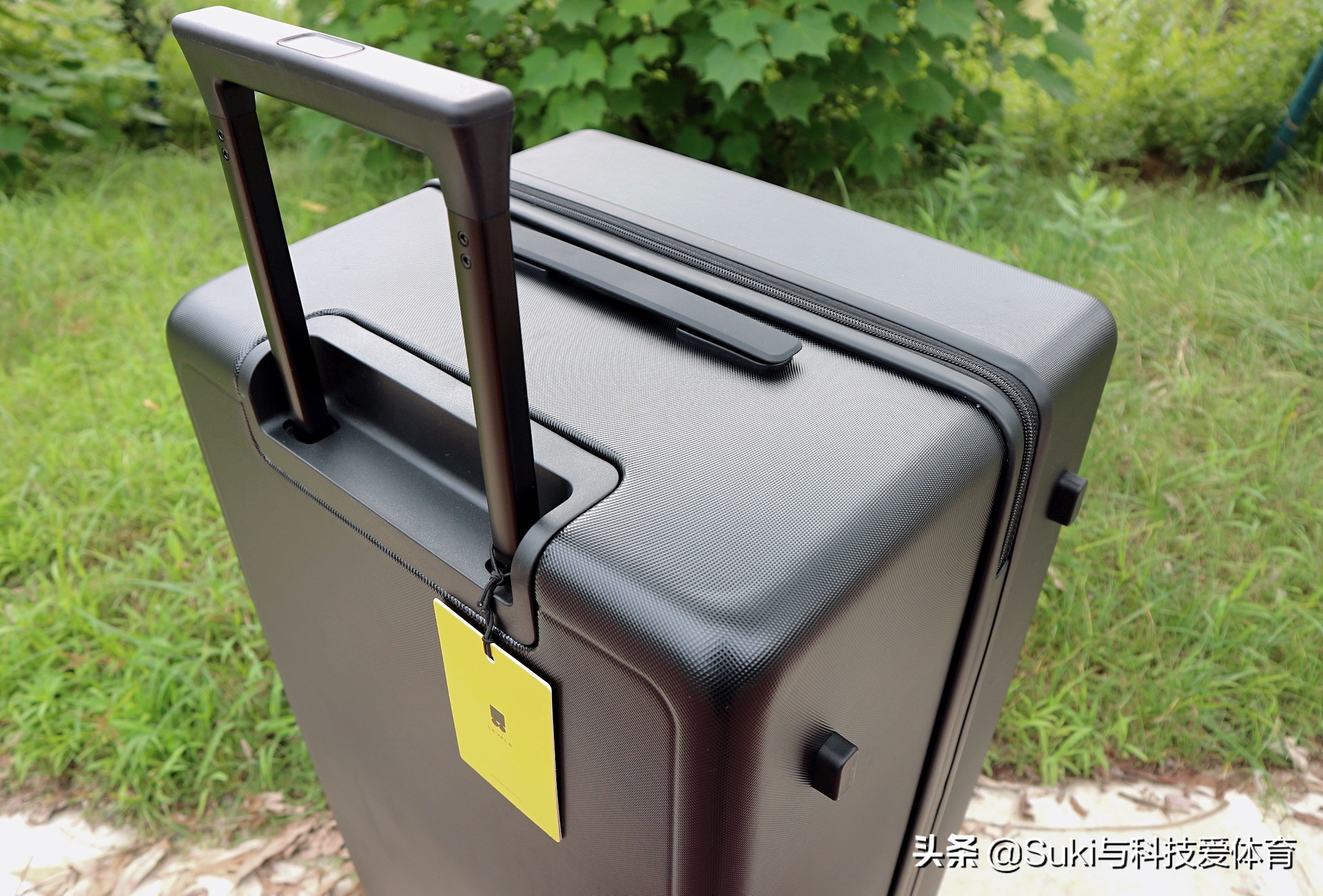 地平线8号和梦旅旅行箱对比,地平线8号和大旅行箱区别