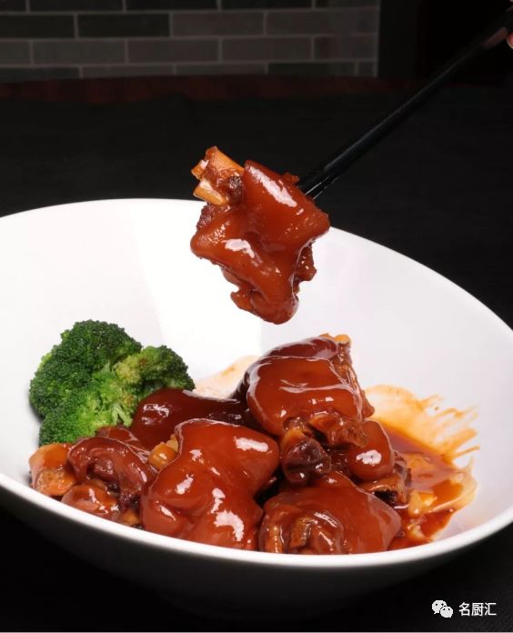 五星大厨教你20道精选创意家常菜,20道硬菜大厨拿手秘制招牌菜