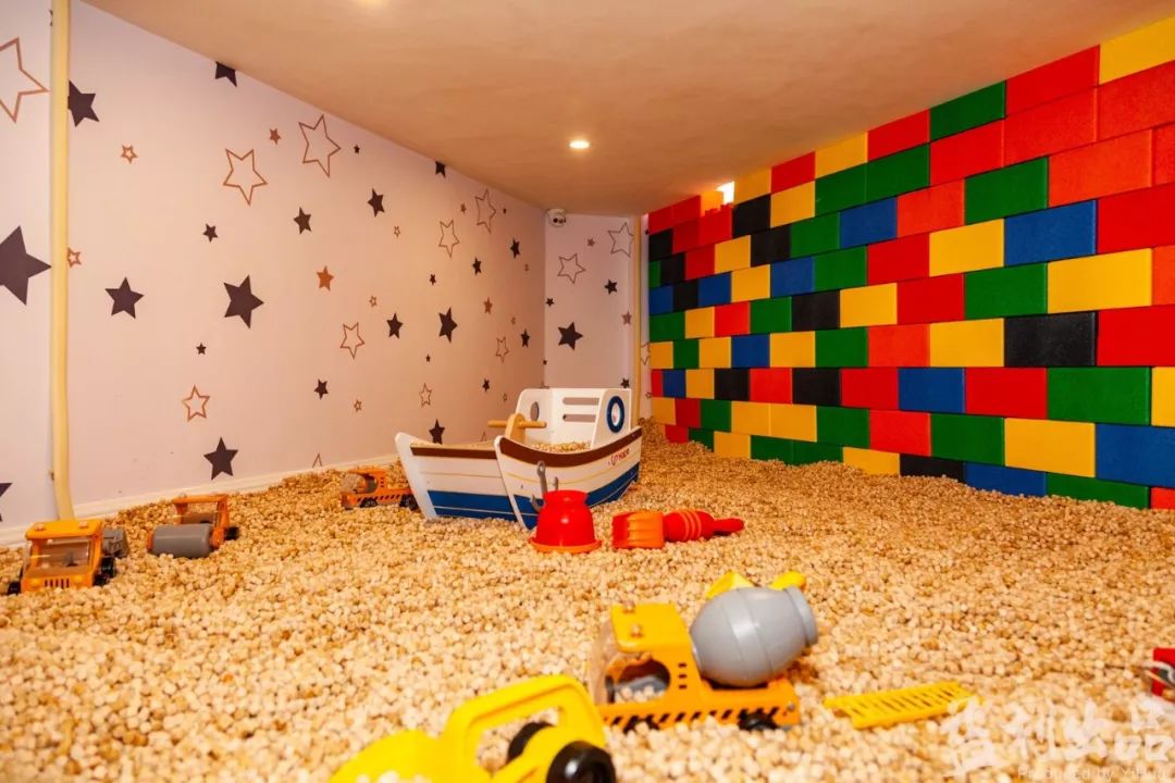 大连童话城堡,大连和平广场乐园