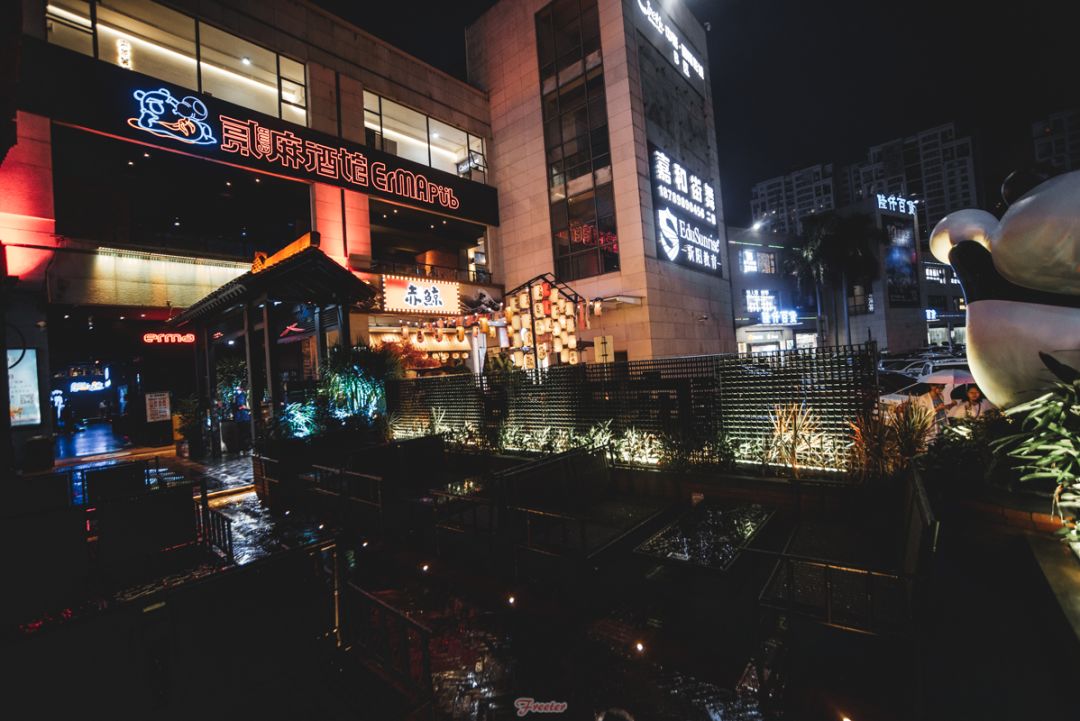 海口贰麻酒馆哪家好,贰麻酒馆是哪个网红开的