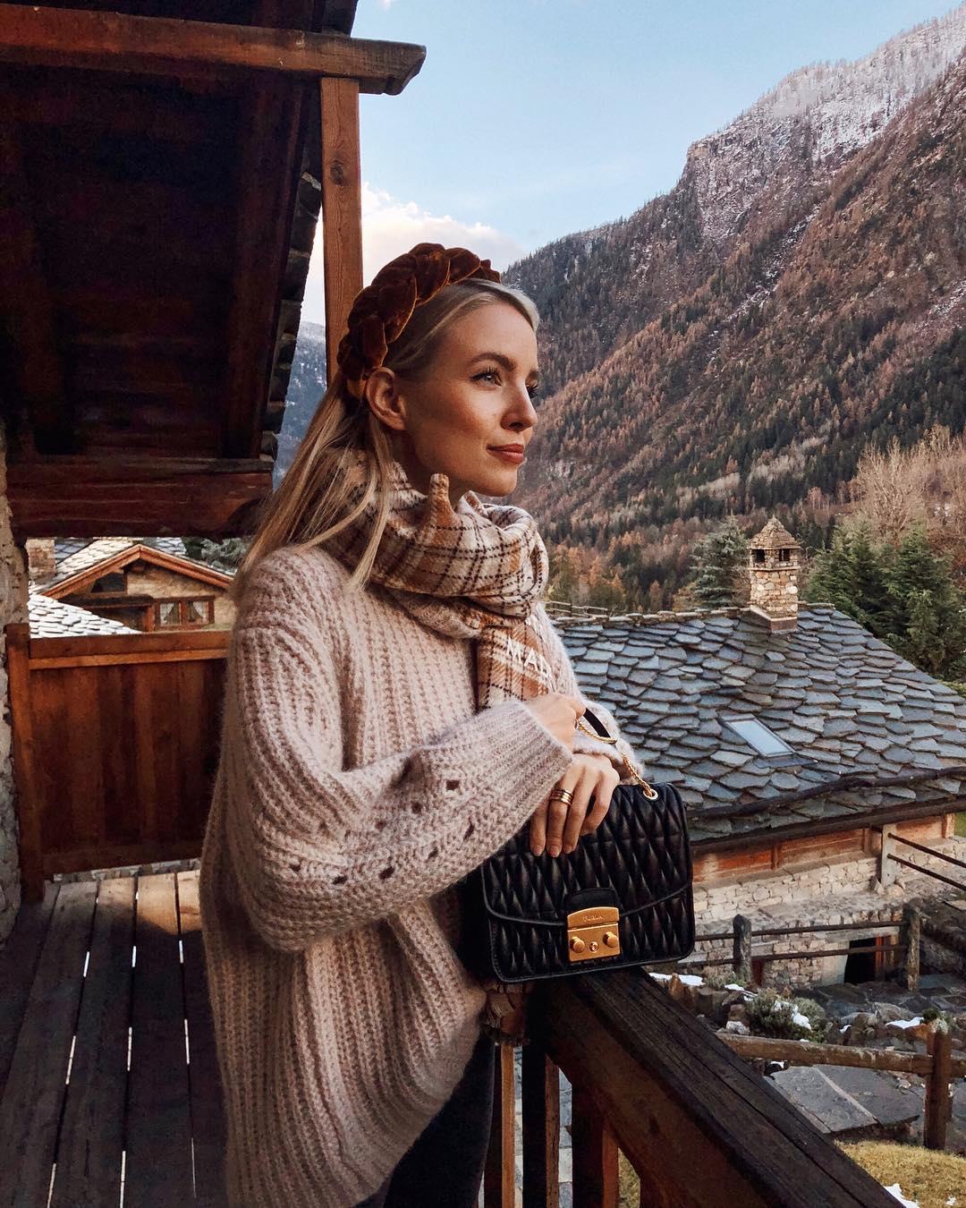 趋势|发带绑一绑，让新的一年从头开始美