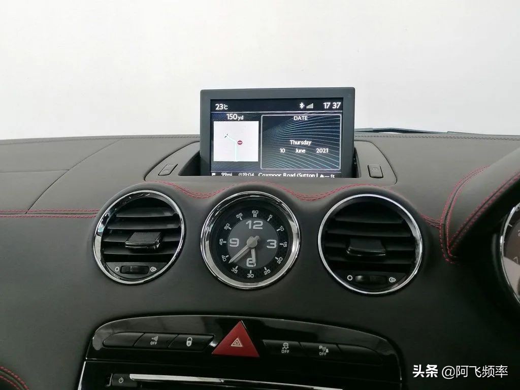 全新一代标致rcz跑车,比法拉利更高级的车