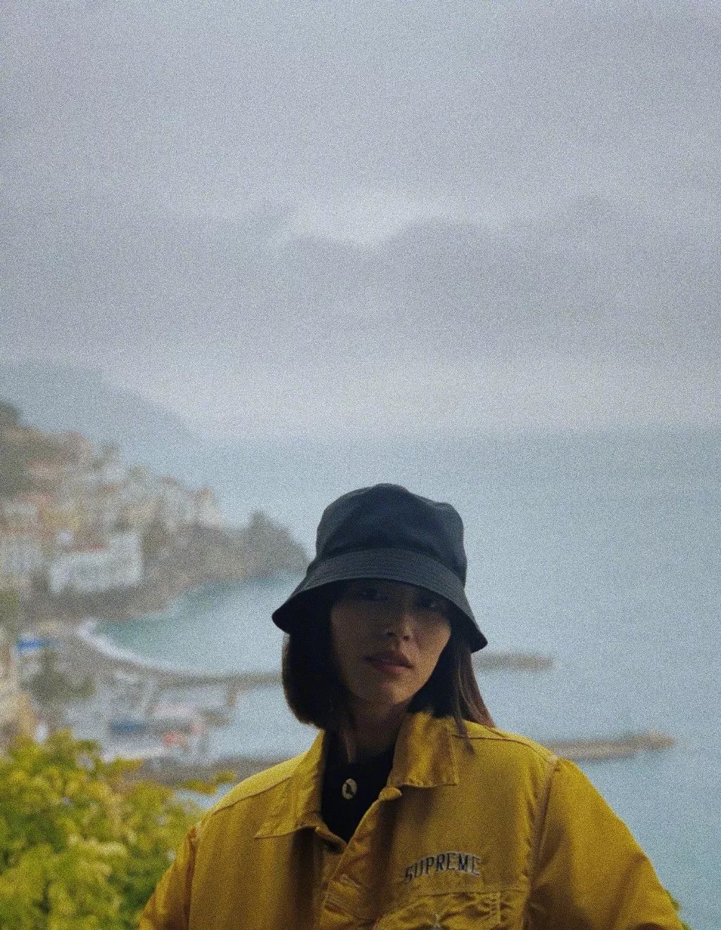 今年女明星穿的是什么衣服,今年女明星流行衣服