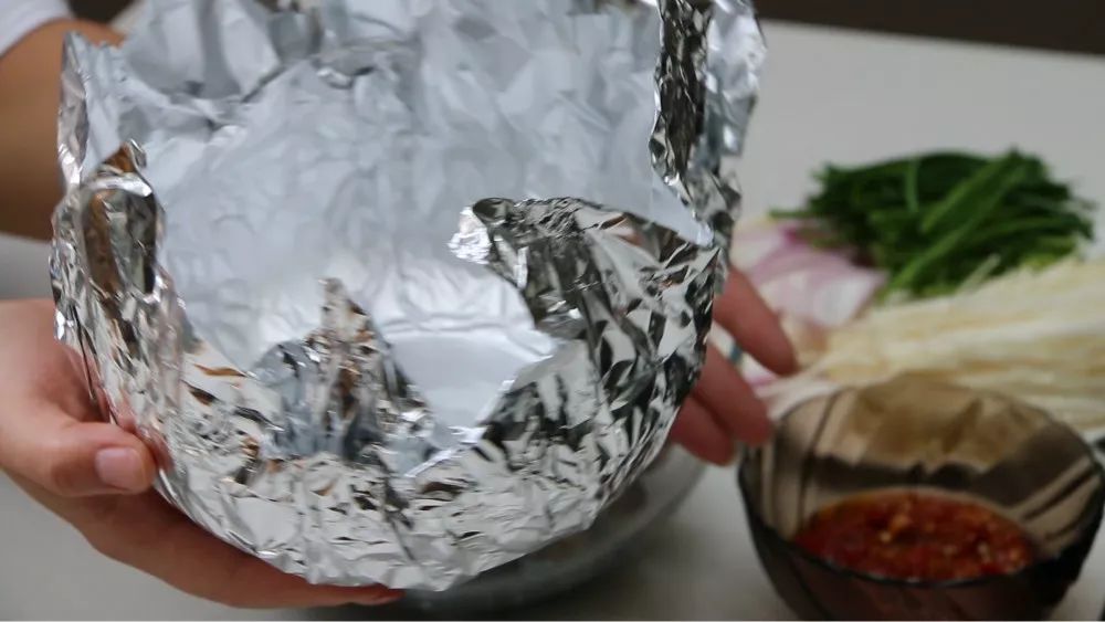 蒜蓉花甲粉丝锡纸做法,锡纸花甲粉蒜蓉酱的制作