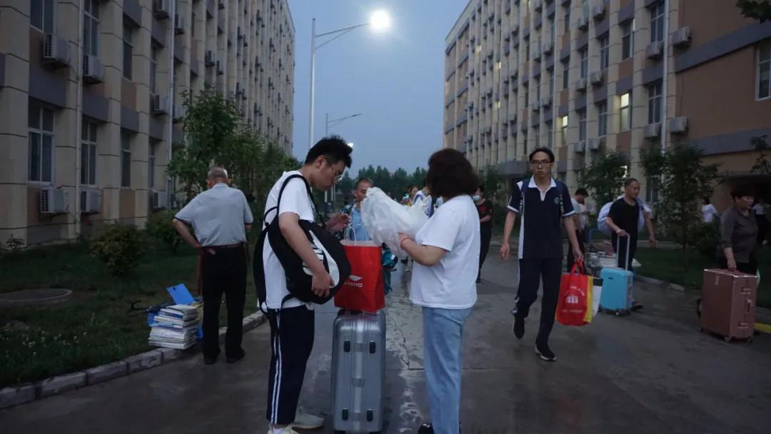 入校时的青涩离校时的不舍,入校时的愿景