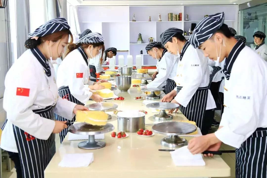 新东方南充校区,南充新东方培训机构