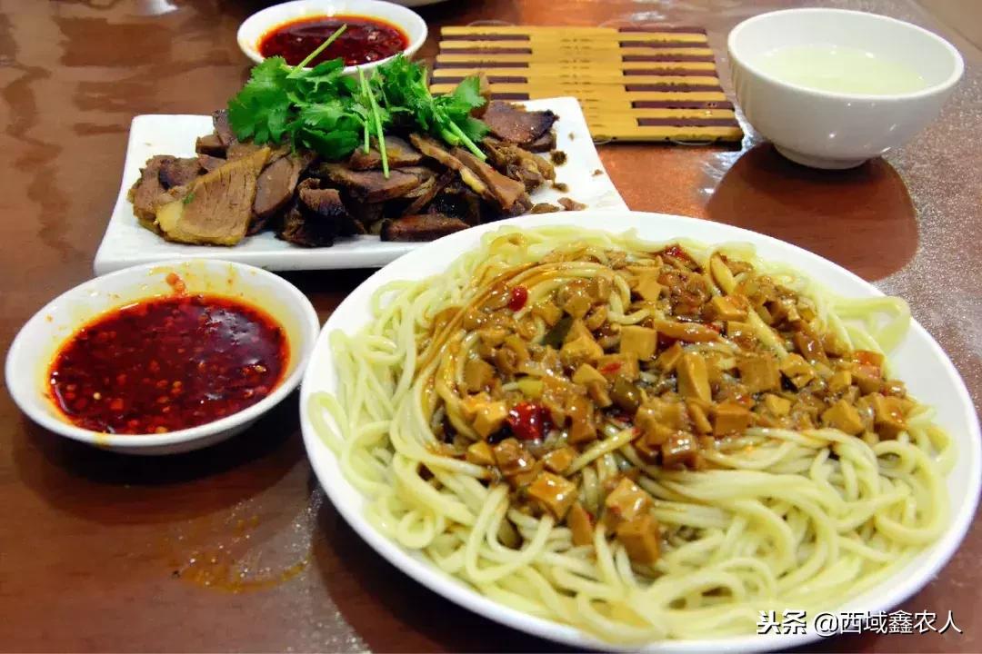 这31种甘肃美食全部收入胃中才不负此生，客官吃啥里面看