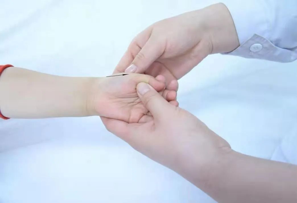 新生儿去黄疸小儿推拿,小儿推拿治疗黄疸的视频