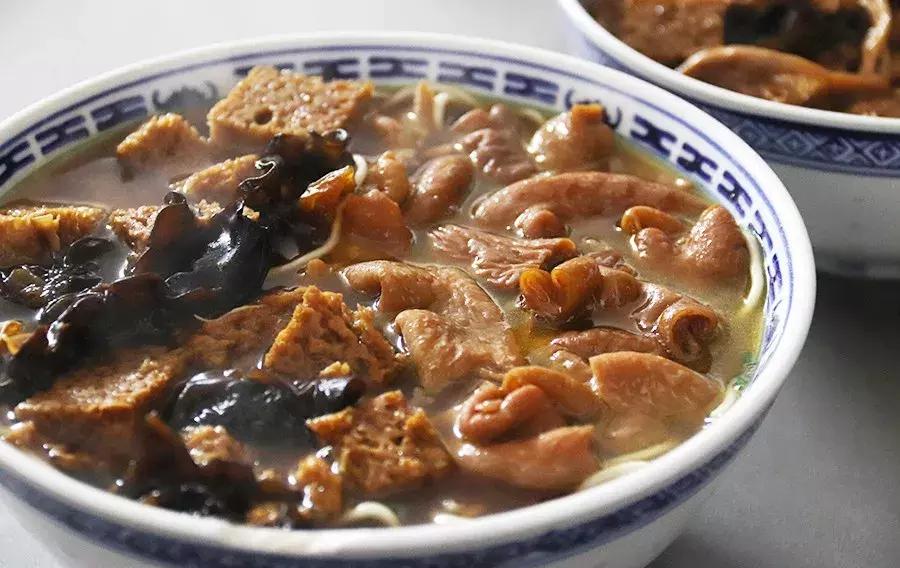 上海面馆沪西老弄堂地址,上海闸北区十大人气面馆