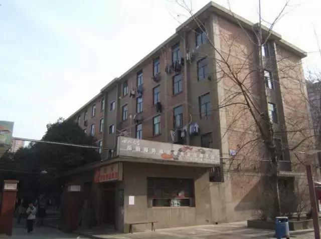 西安商贸科技技术学校宿舍,西安高新职业技术学院宿舍