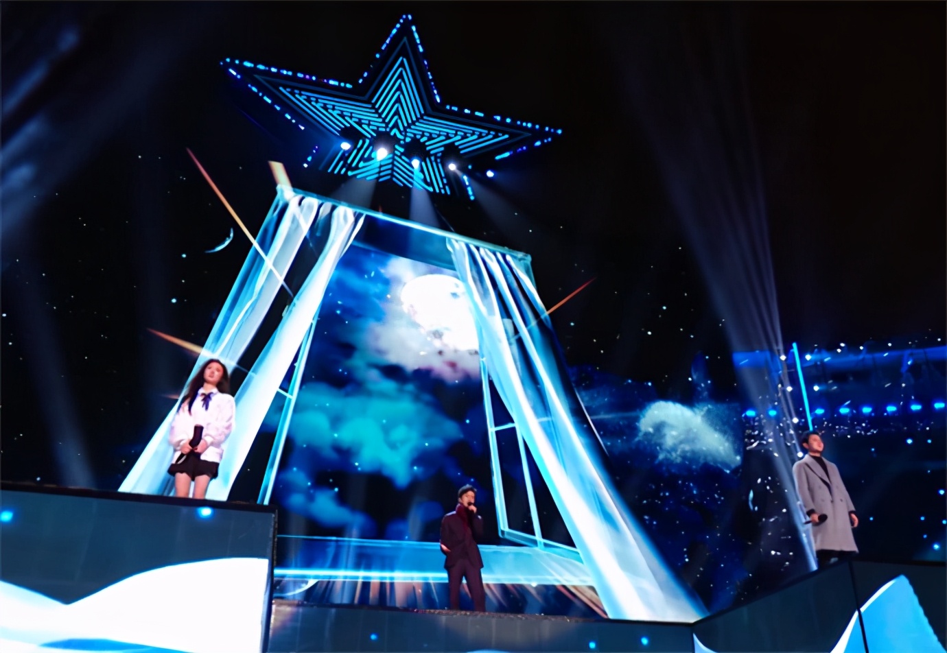 单依纯好声音哪一期出来的,单依纯总决赛歌曲夺冠视频