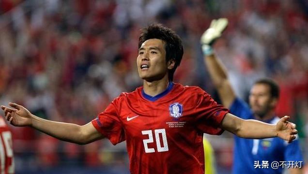 致敬老兵亚洲杯,致敬老兵三次最佳得主