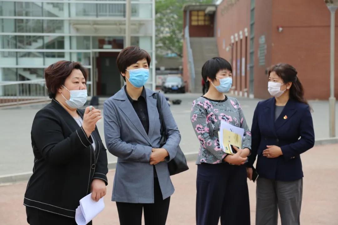 北京教育局领导深入学校,北京市石景山区古城第二小学分校