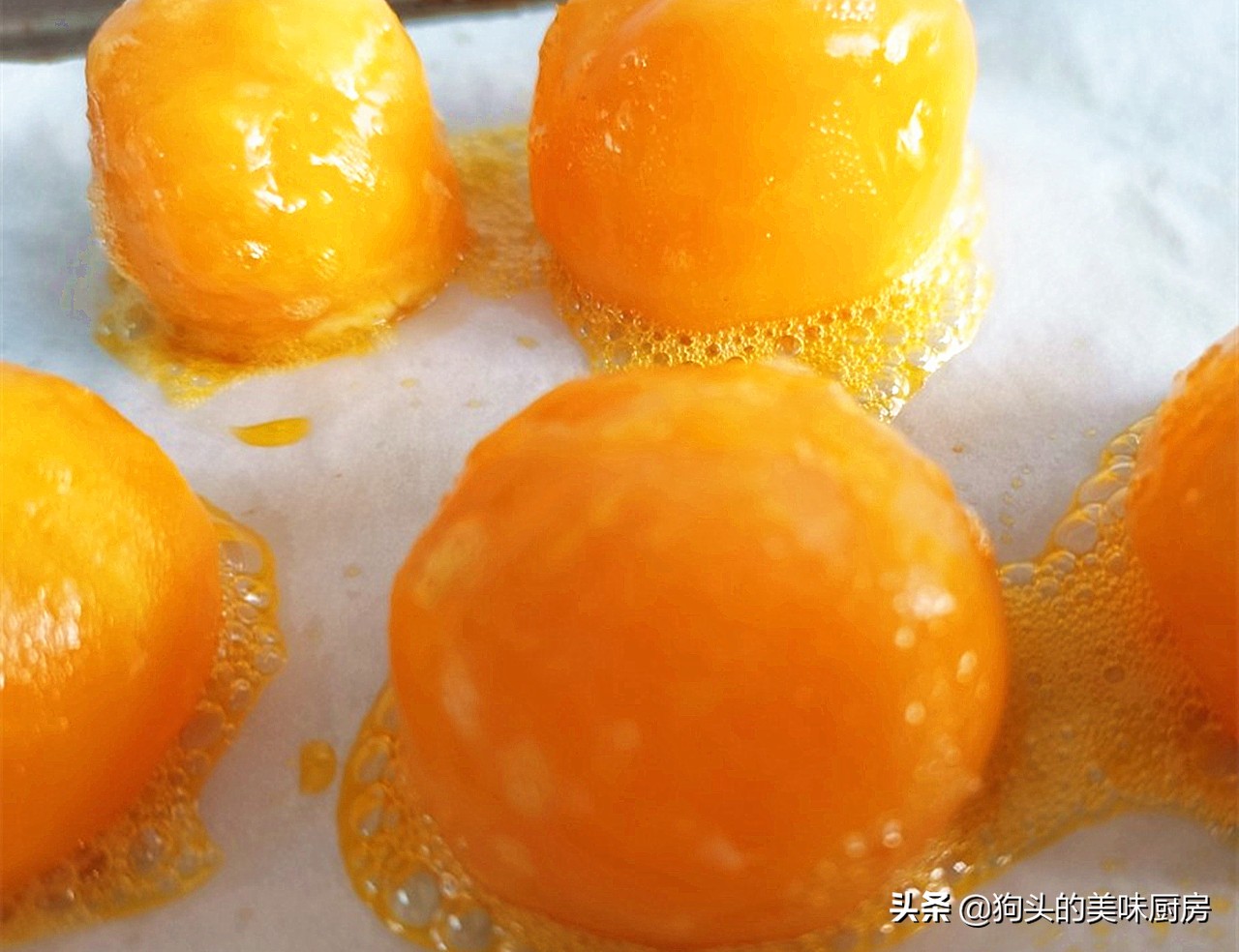 腌制咸蛋黄的方法大全,快速腌制咸蛋黄的做法窍门