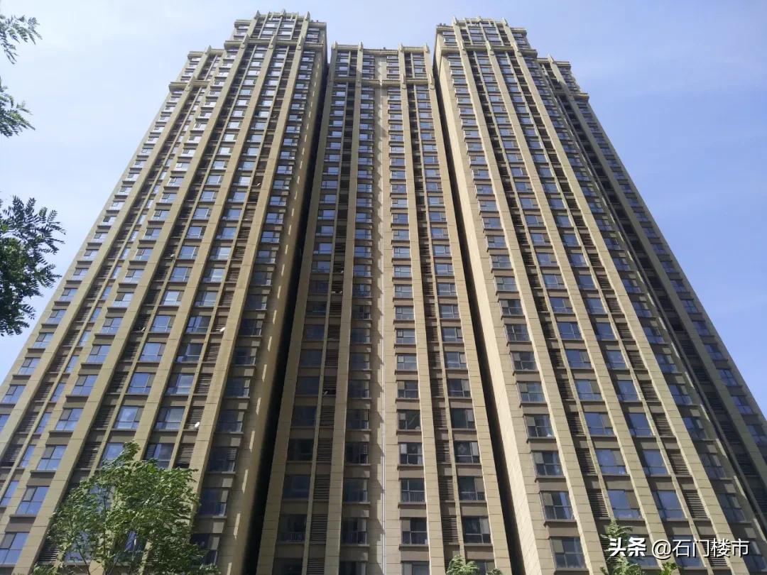 实探这个小区值得买吗,实探房价