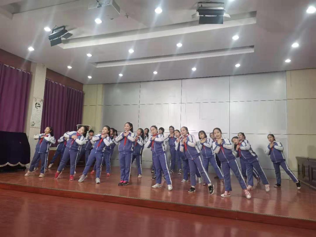 勿忘历史致敬英雄缅怀英烈,铭记历史勿忘国耻致敬英雄先烈