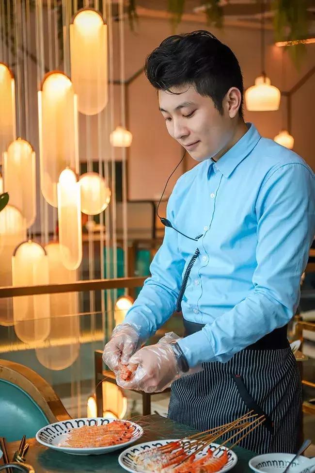 曾经排队8小时的网红店,曾经爆火的网红店现在怎么样