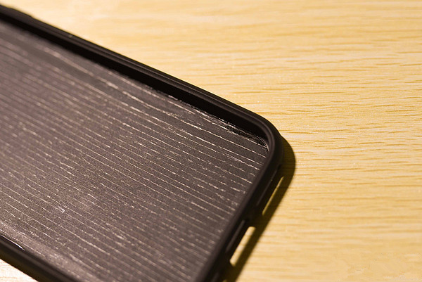 手机硅胶壳怎么保养,硅胶手机壳用久了怎么清理