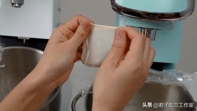 哪一种高筋面粉做面包好吃,哪种牌子的高筋面粉适合做面包