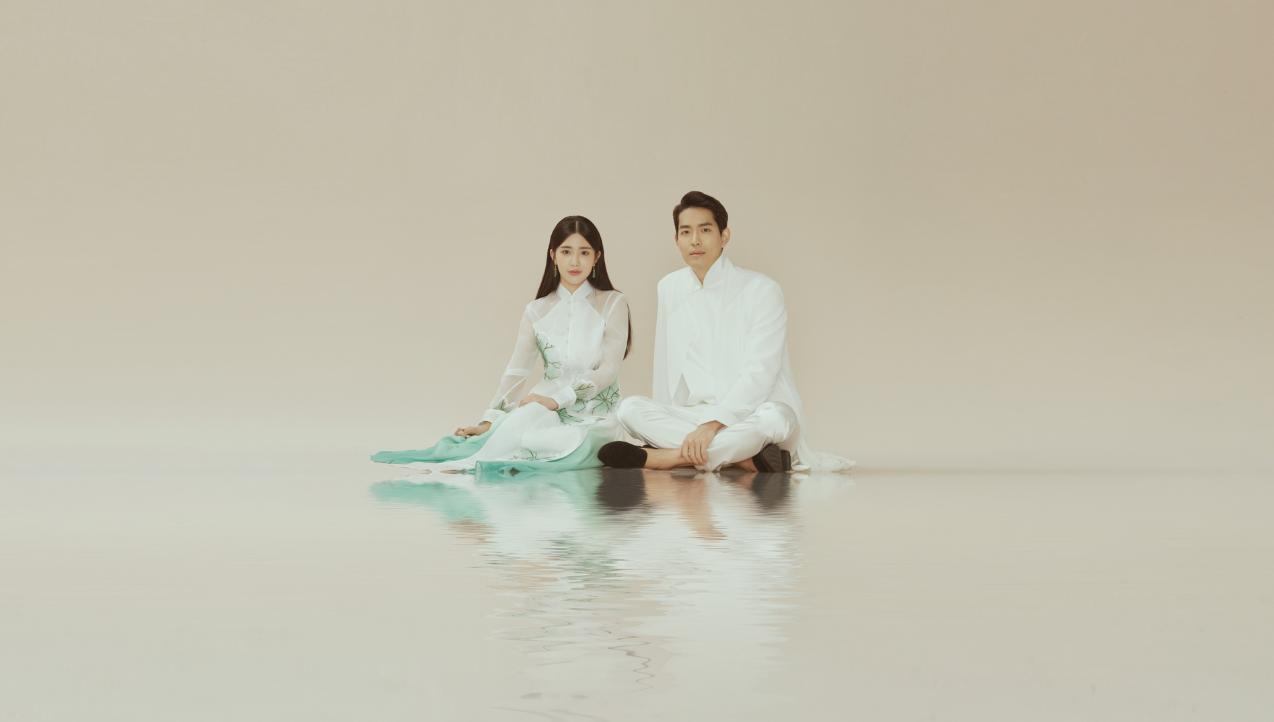 婚纱照拍摄风格红色婚纱,婚纱摄影清新婚纱照风格推荐