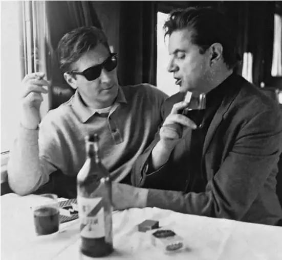 我的梦中情人就是你现在的样子,我的梦中情人是个盖世英雄句子