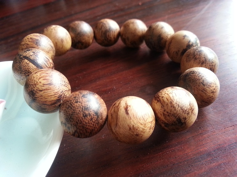 佛珠手串怎么保养,盘佛珠手串的方法