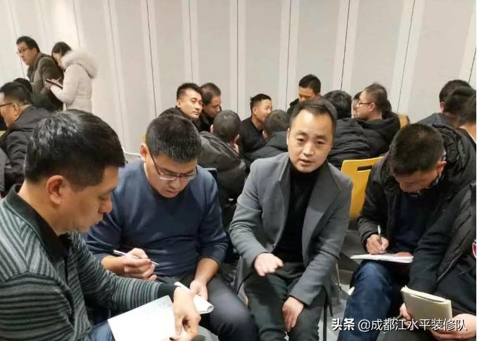 先装修后付款的施工队靠谱吗,装修房子是先交钱还是后期交钱