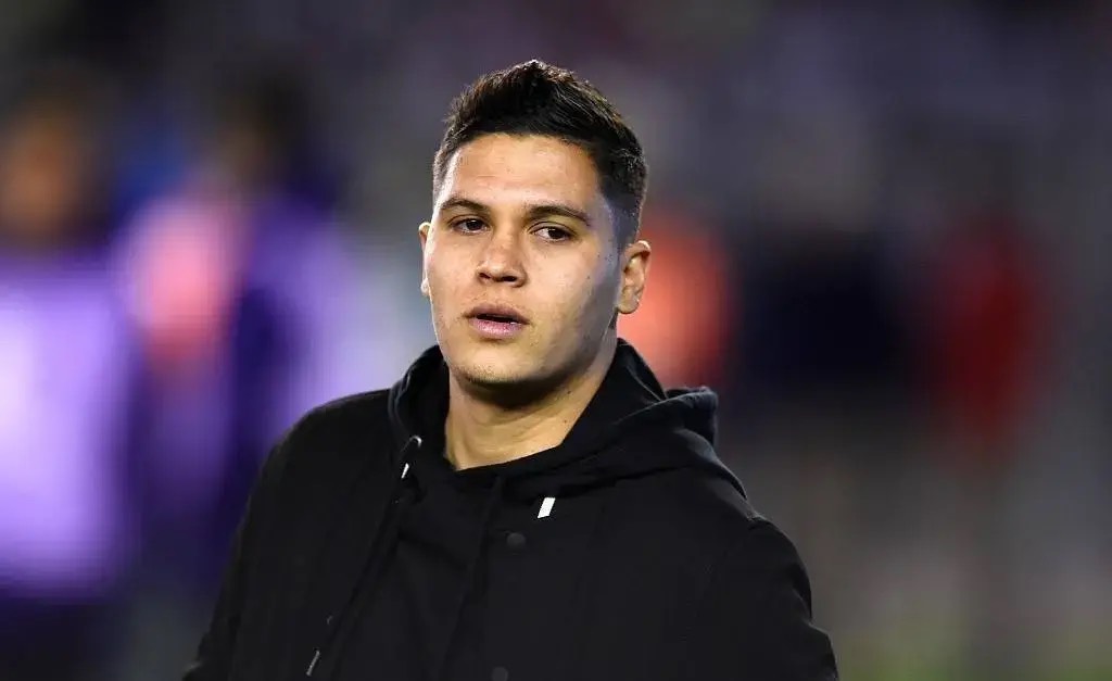 无视限额,深圳4200万报价71球外援前锋,与新孔卡组双核