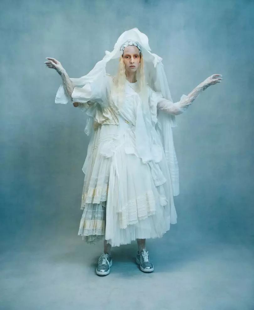 「布稀奇」和明星们的COS相比，你们万圣节的花手骷髅弱爆了