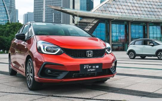 新款飞度最低报价,售818万起全新一代飞度正式上市