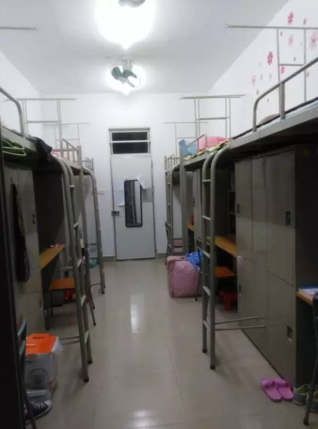 广东云浮中医药职业学院宿舍环境,广东公办专科院校宿舍环境图片