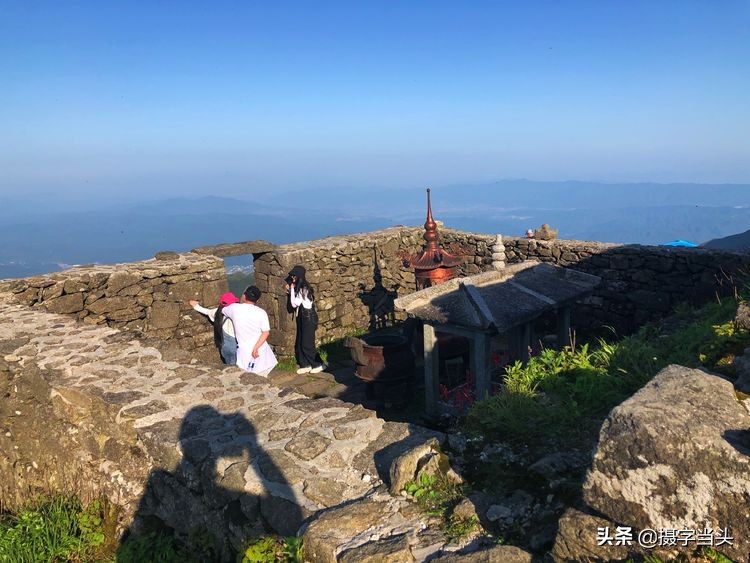初夏游江西：历经晴、雨、雾，穿越武功山