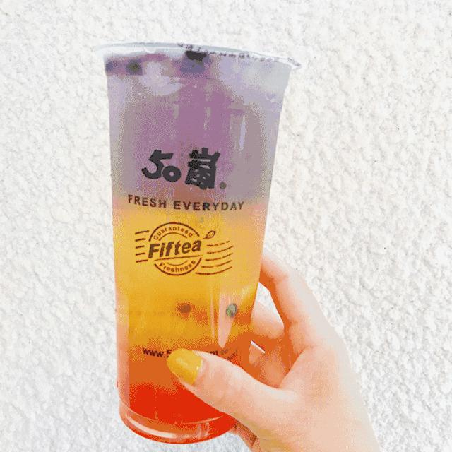 颜值口味双在线的“50岚”终于开到镜湖，我一口气喝了三杯...