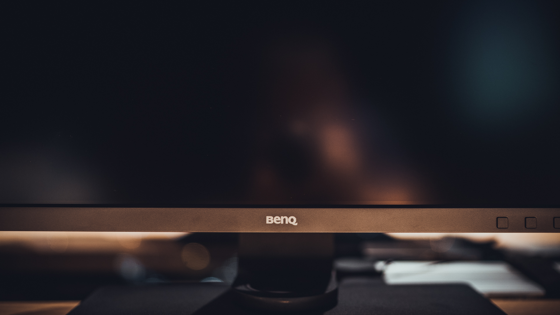 明基显示器sw270c与sw270pt区别,明基sw270c显示器提示校色