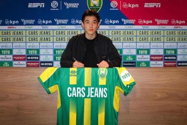 足球界陈冠希爆红,足坛中的陈冠希