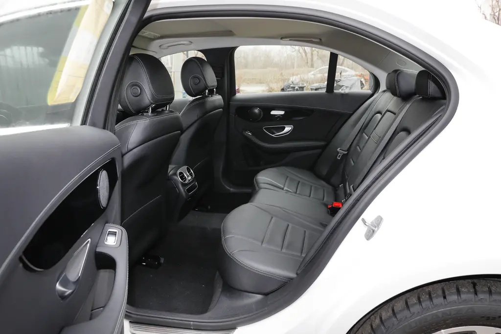 奔驰c级2015款c3002.0t自动,进口奔驰c级2010款c2601.8t