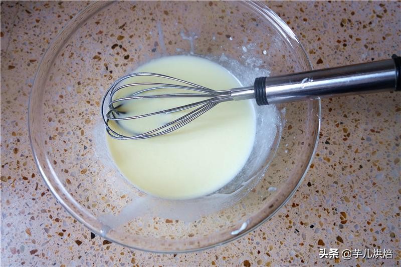 卷不裂的蛋糕卷怎么卷,蛋糕卷怎么卷才成功窍门