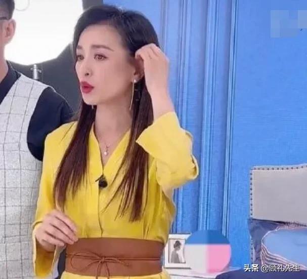 有了很多钱和特权，还想要很多爱？这些明星卖惨的样子，真丑